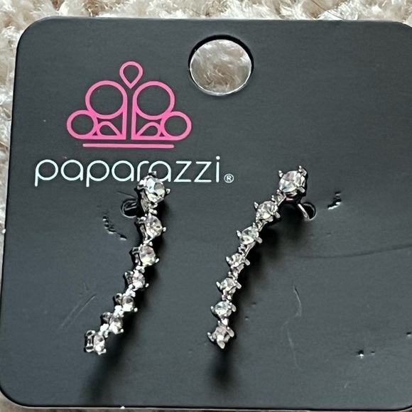 New White Rhinestone Crawler Earrings 💎 - Picture 4 of 5